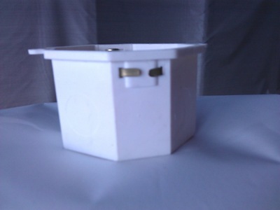 八角燈頭盒 5公分 性能、應(yīng)用與廠家介紹